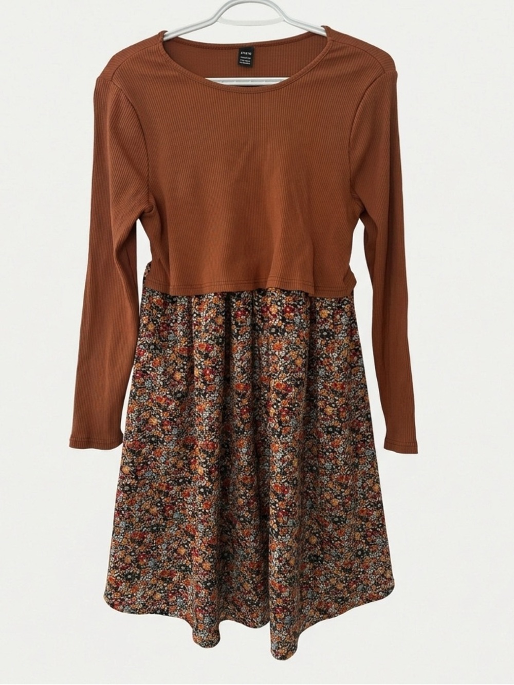 NWOT Rust Ditsy Floral Long Sleeve Ribbed Dress Nursing Breastfeeding Maternity - Picture 2 of 10